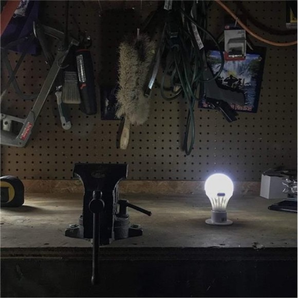 4Pack Bulb Portable Wireless COB LED Light Bulb,Battery Operated LED Night Light - Picture 6 of 8